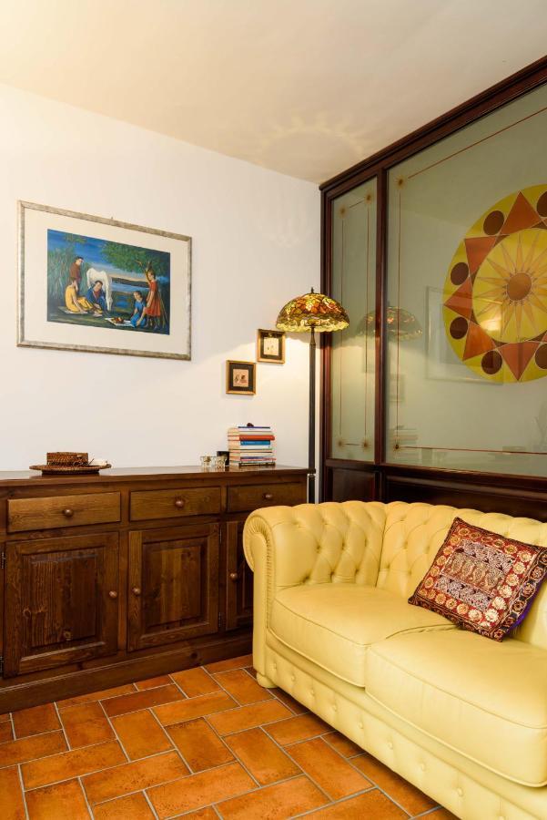 Ferienwohnung Dimora Bibbo Salerno Exterior foto